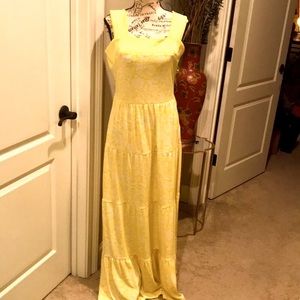 Michael Kors maxi. Size Small Could easily fit a medium